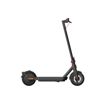 La trottinette électrique Xiaomi Electric Scooter 4 Pro 2e génération offre jusqu'à 60 km d'autonomie, un moteur puissant de 1000W